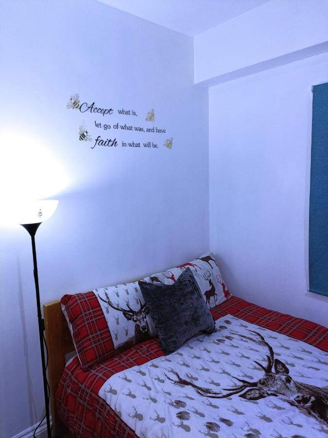 Homestay Bedspace Birmingham Eksteriør billede