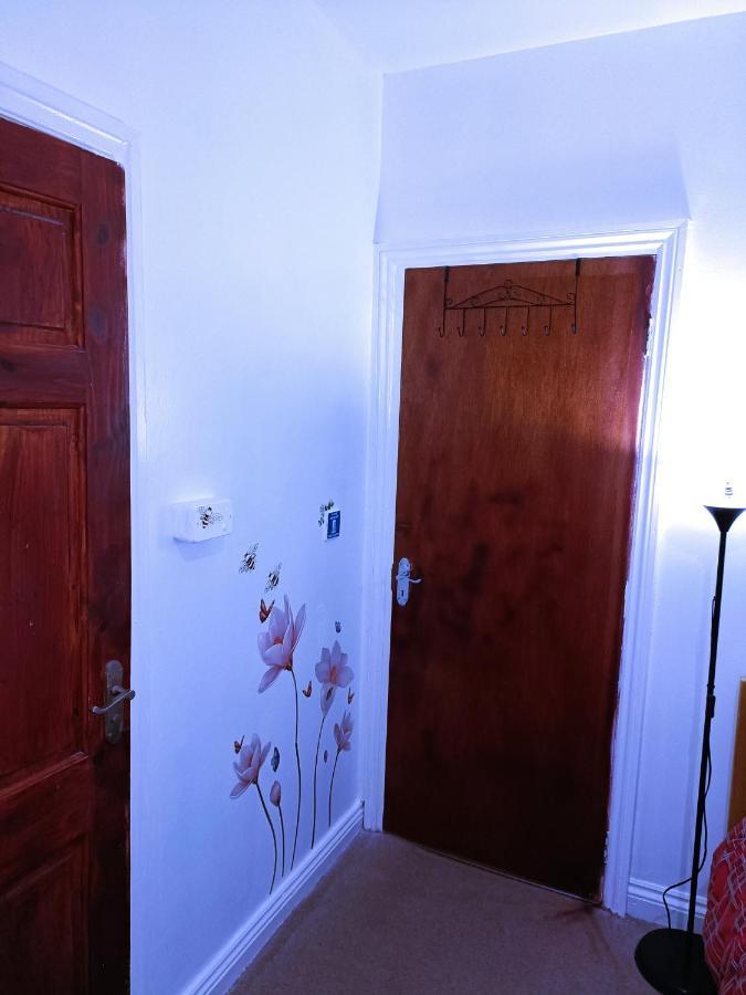 Homestay Bedspace Birmingham Eksteriør billede